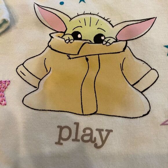 Star Wars The Child Bundle 3 Piece Long Sleeve Hoodie w shorts 4T Short Sleeve T - Picture 4 of 16